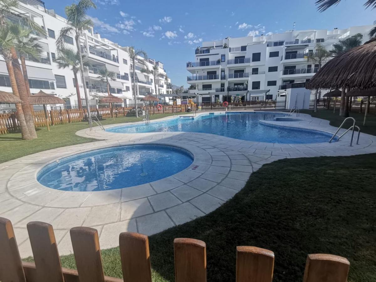 Playa & Golf Deluxe En Playa Granada Apartment Мотрил Екстериор снимка
