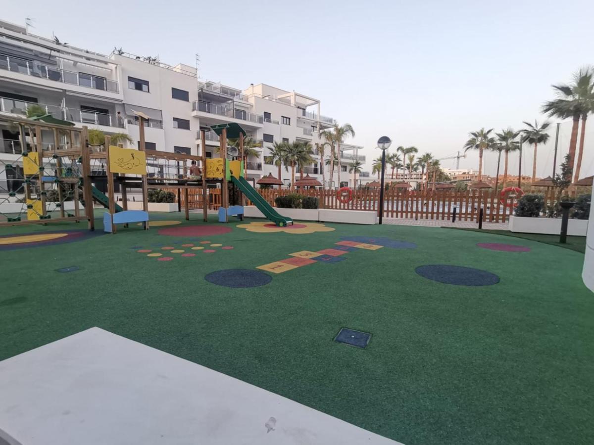 Playa & Golf Deluxe En Playa Granada Apartment Мотрил Екстериор снимка